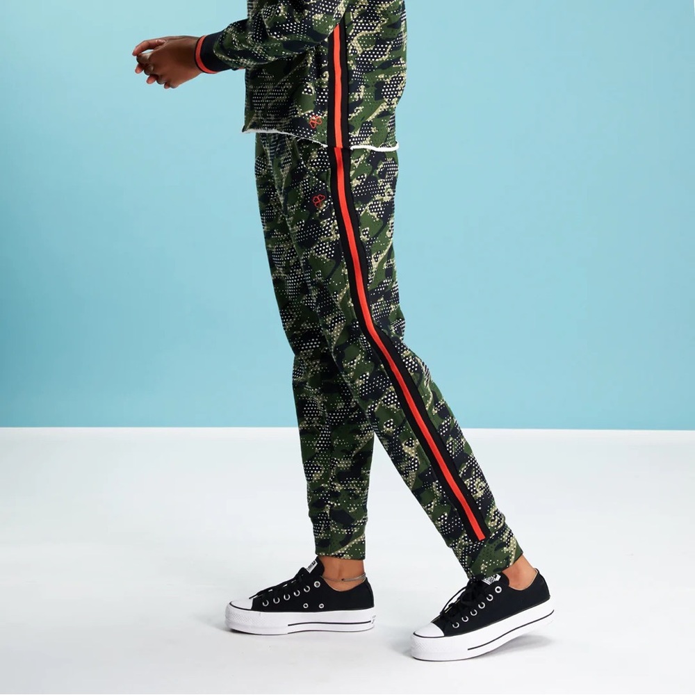 Krimson & Klover Kennedy Jogger Pant Size Small NWT - Picture 2 of 6